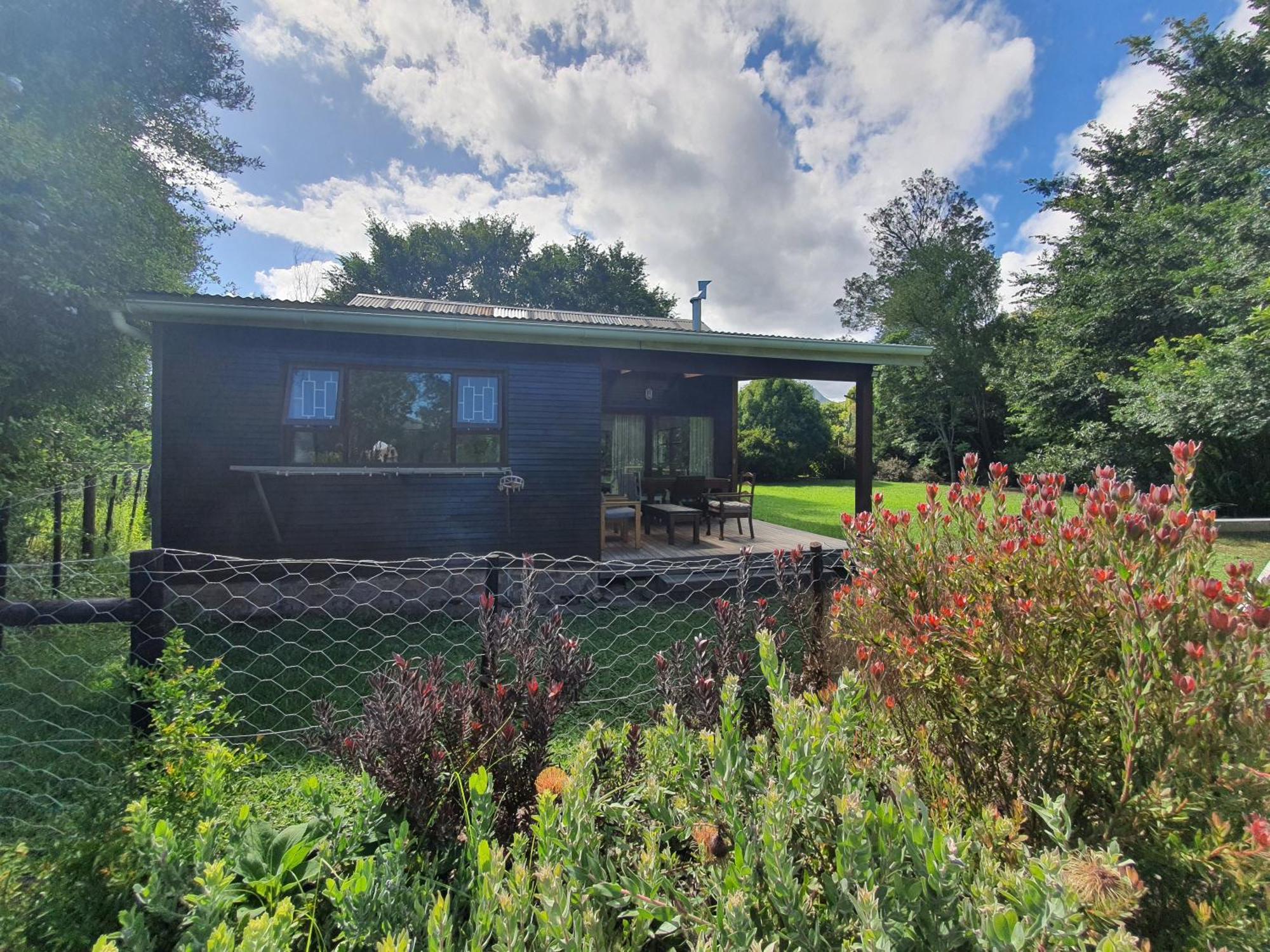Beautiful Garden Cottage Stormsrivier Exterior photo